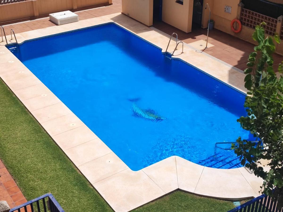 Casa Playa Guadalmar, Beautiful Apartment In Front Of The Sea, Wifi, Ac, Smart Tv, Private Parking Málaga Eksteriør bilde